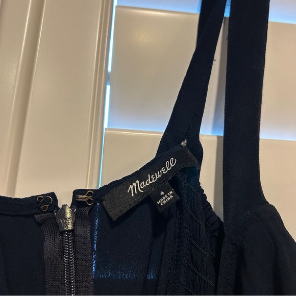 Madewell Criss-Cross Smocked Back Wide Leg Jumpsuit Navy Blue Size 4 - Picture 2 of 3